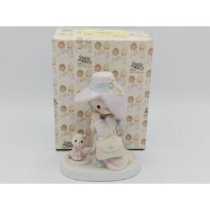 Precious Moments To A Very Special Mom Figurine Enesco E-2824 Last Forever
